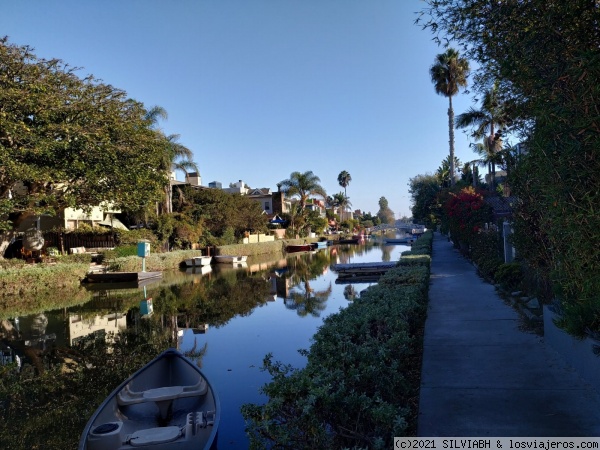 Canales Venice Beach
Canales Venice Beach
