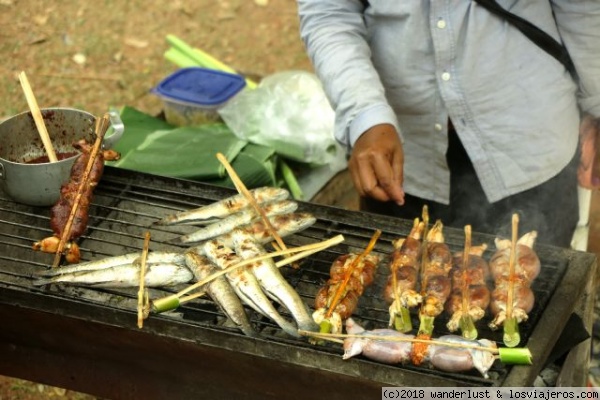 Ranas rellenas a la brasa, Gastronomía Comer en Camboya - Foro Sudeste Asiático