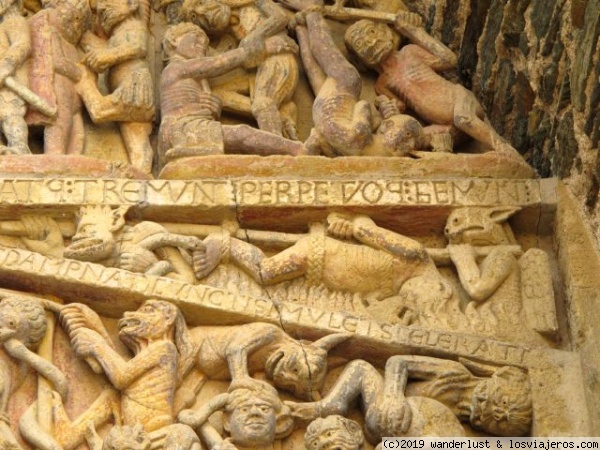 Conques (Aveyron) el pueblo más bonito de Francia - Foro Francia