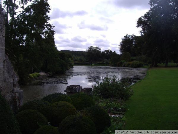 Jardin du Plessis Sasnieres
Este jardín tiene rincones como este
