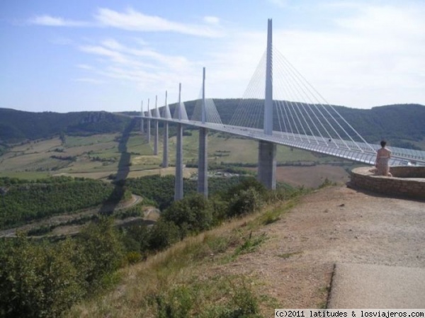 Aqueducto de Millau
Vista desde el mirador del Aquedcuto de Millau -el más alto del mundo

