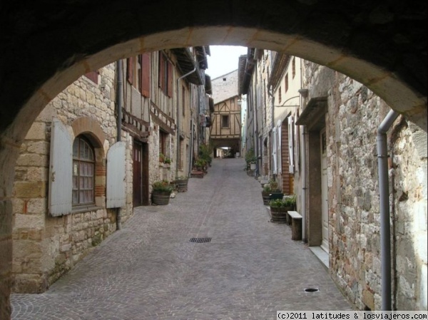 Castelnau de Montmiral
Pueblo catalogado entre los más bonitos de Francia
