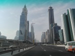 Calle, carretera principal o autovía que cruza Dubai