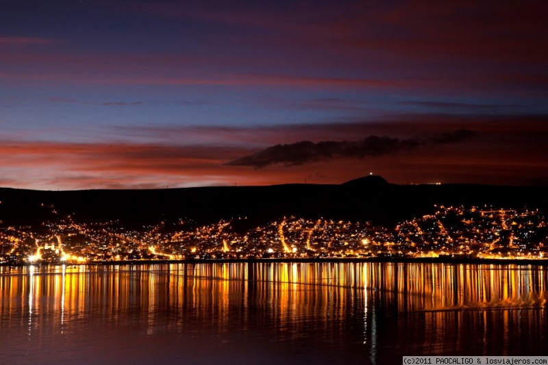 Viajar a  Peru: Lago Titicaca - Puno de Noche (Lago Titicaca)