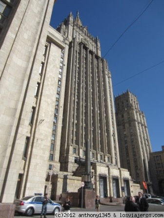 Ministerio de Asuntos Exteriores, Moscú
Vista del Ministerio de suntos Exteriores, rascacielos neogótico construído en los años 50, que es una de las siete hermanas de Stalin
