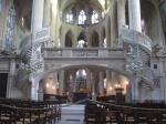 Interior de Saint Etienne du Mont, París