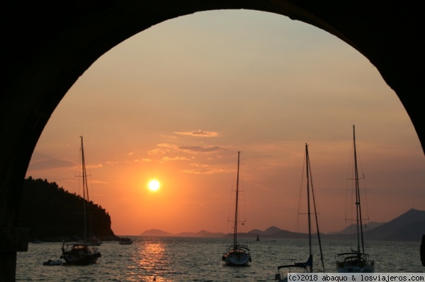 Casi un ocaso
Atardecer en la costa croata de Cavtat
