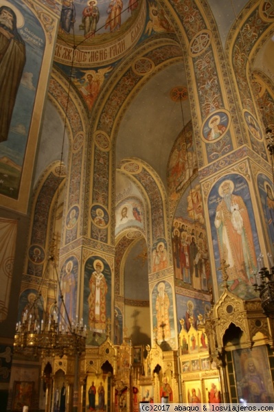 Iglesia de Shipka
Interior de la bonita iglesia búlgara de Shipka
