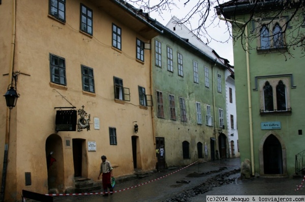 Sighisoara Rumanía
Calle de Sighisoara, una de las más atractivas localidades de Rumanía
