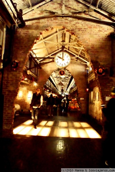 Chelsea Market-Manhattan
Mercado de Chelsea
Es un mercado ambientado en las antiguas fábricas de Manhattan, ubicado en el barrio de Chelsea
