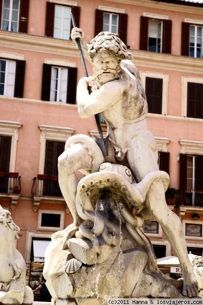 Fuente de Neptuno.Plaza Navona
Fuente de Neptuno, situada en la Plaza Navona en Roma
