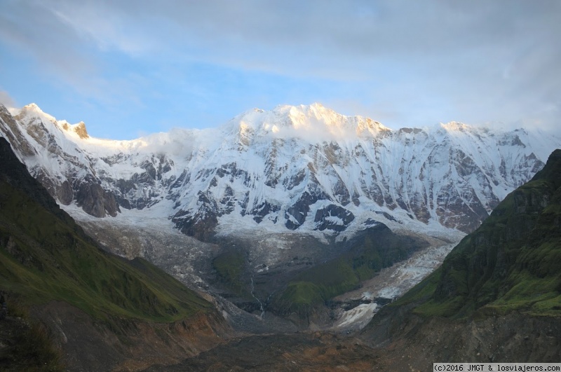 Trekking Annapurnas Base Camp (ABC) y Santuario - Nepal