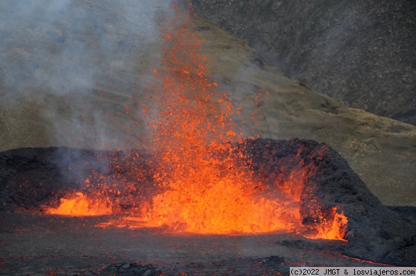 Fagradalsfjall Volcano
Volcan en erupción
