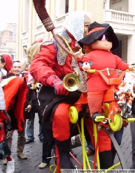 LA BEFANA
EN EL VATICANO
