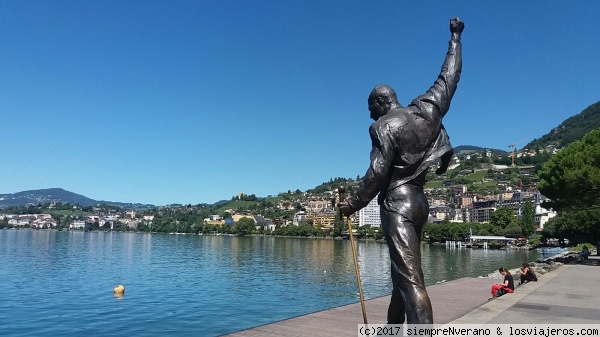 Freddie MERCURY, MONTREUX (Vaud)
Es una pequeña y encantadora ciudad situada en la ribera noreste del Lago Leman. Su Festival de Jazz es mundialmente conocido por la calidad de los artistas que asisten. Su mercado fue diseñado por Gustavo Eiffel y frente a este, junto al lago, encontrarás la estatua del legendario Freddie MERCURY . 
En las afueras de Montreux se encuentra el Castillo de CHILLON (siglo XII), una de las construcciones más visitadas de Suiza.
