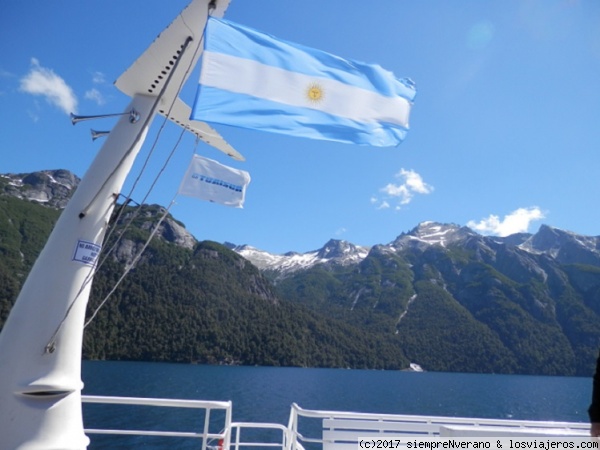 Lago NAHUEL HUAPI
CRUCE DE LOS LAGOS ANDINOS
