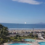 Sale la luna frente a la playa de PEÑUELAS (4a Reg.)
PEÑUELAS, COQUIMBO, LASERENA, CHILE