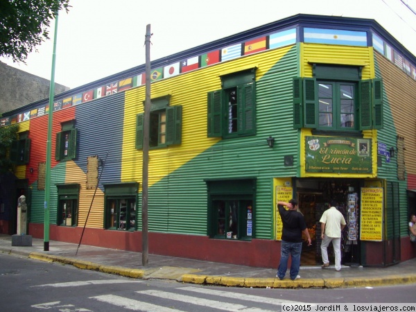 La Boca
Colorista y tipico barrio en Buenos Aires
