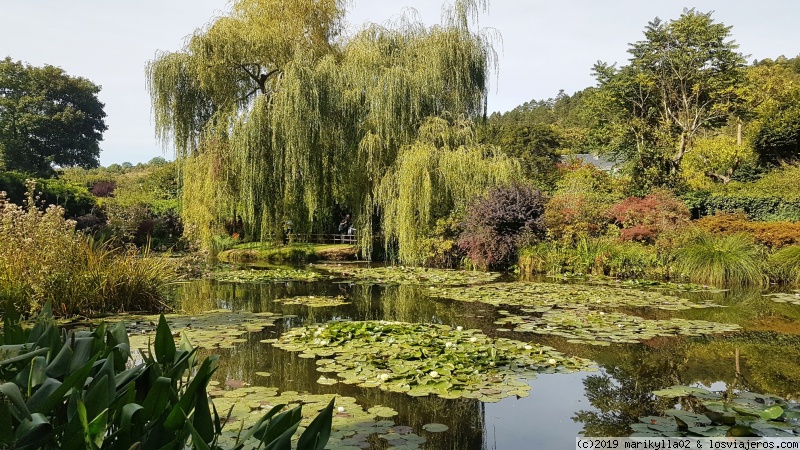 LUNES 17 de septiembre: Giverny y Vernon - Rutas por pueblos franceses, Disney y París (2)