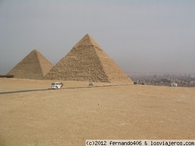 Las pirámides de Egipto
Las mayores y mejor conocidas de las pirámides de Egipto son las de Giza, incluyendo la Gran Pirámide de Giza
