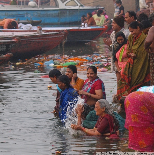 Varanasi en la orilla del Ganges
Varanasi en la orilla del Ganges
