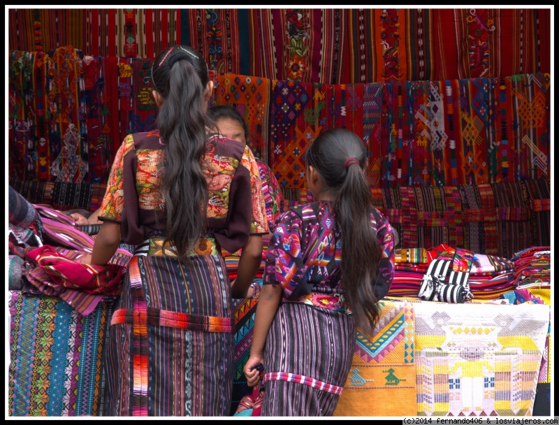 Viajar a  Guatemala - Traje tipico Chichicastenango