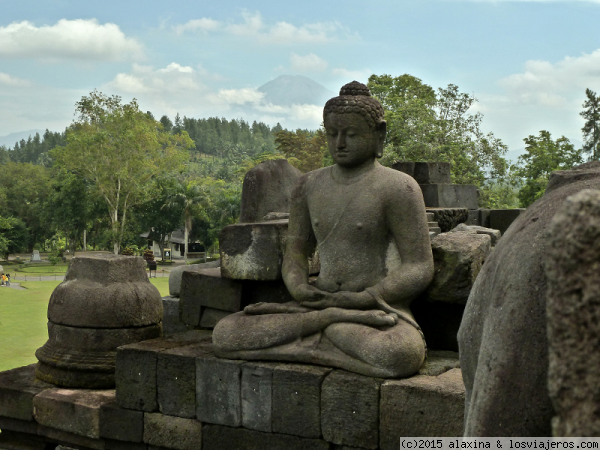 Borobudur
Desde El mismo templo
