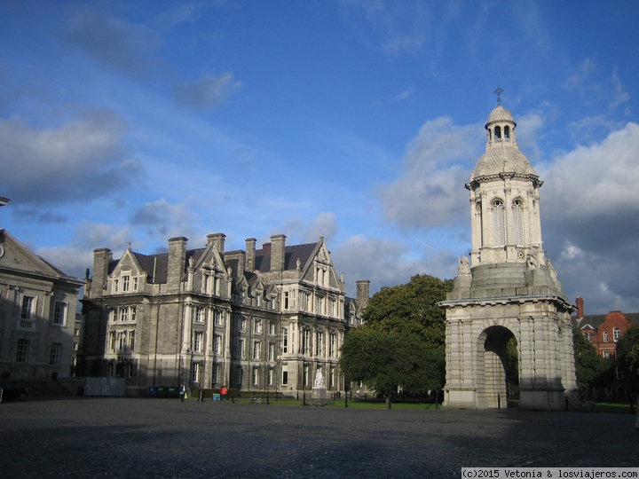 Biblioteca del Trinity College Dublín: Cierre temporal en otoño - Irlanda (5)