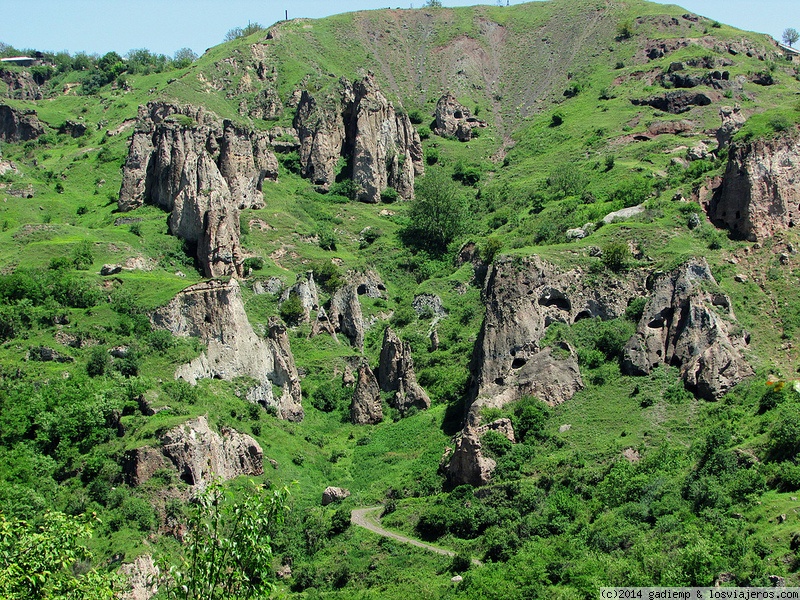 Khndzoresk - Vorotanavank - Goris - ARMENIA: CÁUCASO, MÚSICA Y FOTOGENIA (2)