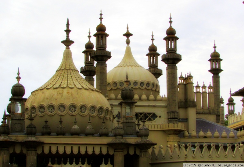 Travel to  Reino Unido: Contestar Pav Trenes Sheffield - Brighton: Cúpulas y minaretes del Royal Pavilion (Contestar Pav Trenes Sheffield)