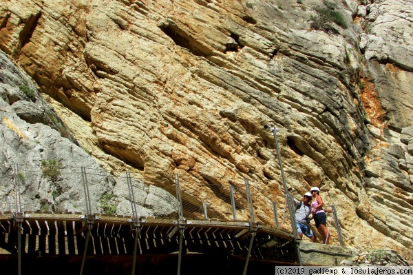 Caminito del Rey
Una pareja sacándose una selfie en el Caminito del Rey
