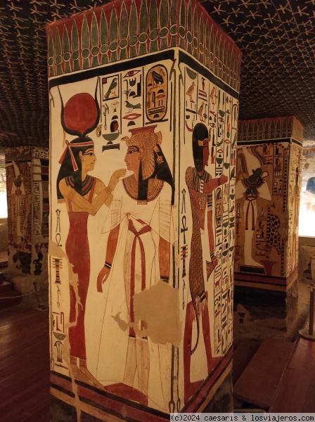Tumba de Nefertari
Tumba de Nefertari en el valle de las Reinas
