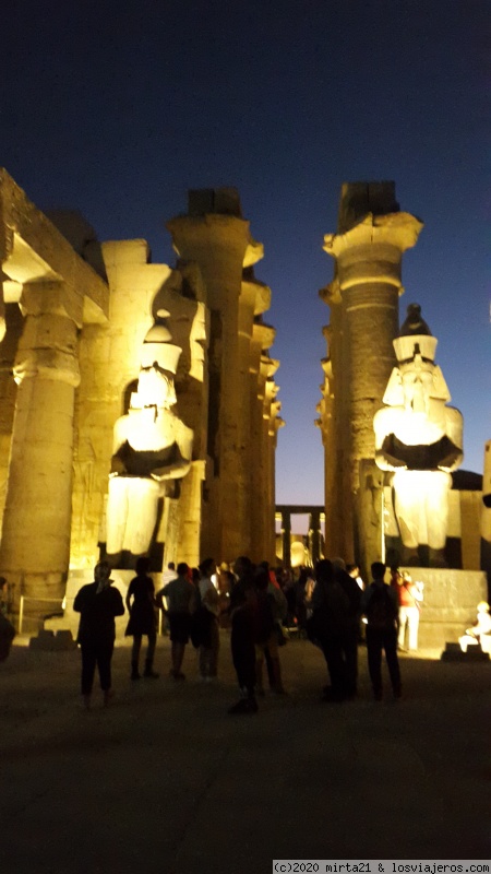 LUXOR - EGIPTO Y PARIS EN TOUR CON  AGREGADOS Y COSAS DISTINTAS (1)