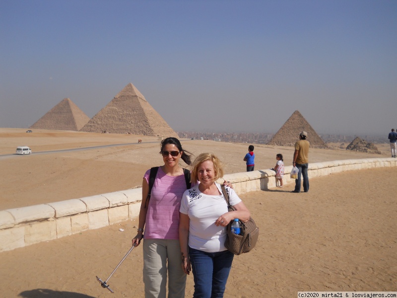 EL CAIRO PARTE TRES - EGIPTO Y PARIS EN TOUR CON  AGREGADOS Y COSAS DISTINTAS (2)
