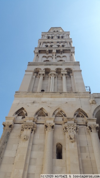 CATEDRAL DE SPLIT
FRENTE DE LA CATEDRAL DE SPLIT
