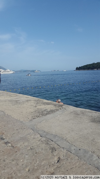 VISTAS DEL ADRIATICO EN DUBROVNIK
VISTAS DEL ADRIATICO EN DUBROVNIK
