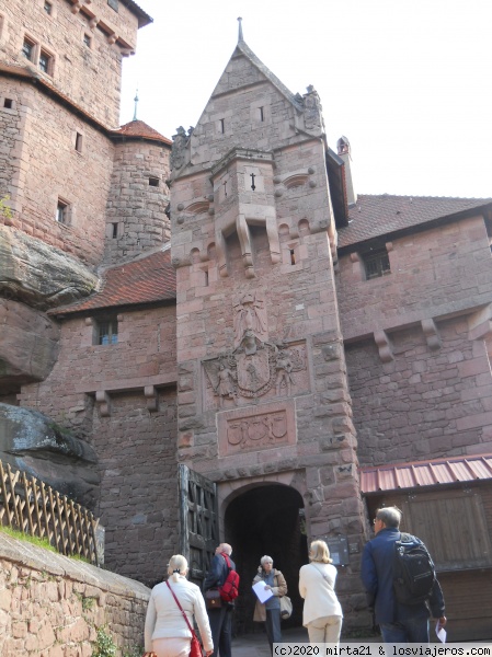 Castillo Haut Koenigsbourg Alsacia Francesa
Entrada al Castillo Haut Koenigsbourg en Alsacia Francesa
