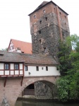 TORRE DEL VERDUGO Y PUENTES CUBIERTOS EN NUREMBERG