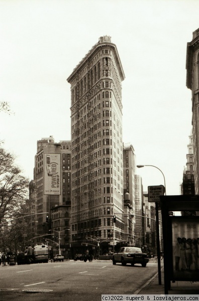 Flat Iron
Toma en monocromo del famoso rascacielos neoyorquino, Flat Iron Building
