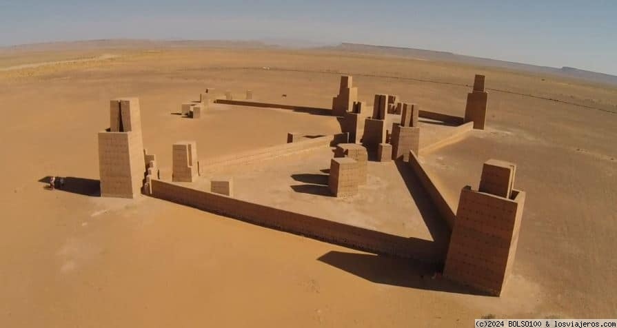 Conociendo a Voth. - Los monumentos de Hannsjörg Voth en el desierto de Marruecos (5)