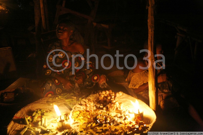 Viajar a  Benin: Abomey - Mercado de las animas en Abomey (Abomey)