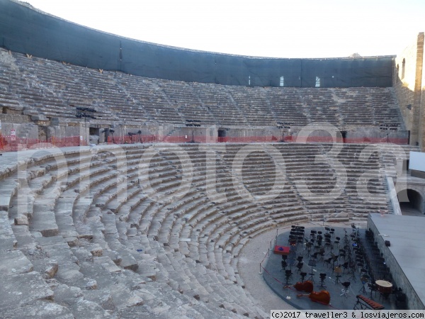 teatro de Aspendos
teatro de aspendos preparado para una funcion
