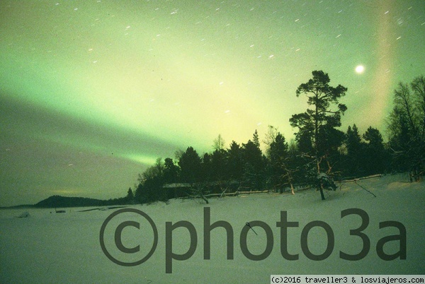 Aurora boreal desde el Lago Inari
Aurora boreal vista desde el lao Inari, En Laponia finlandesa
