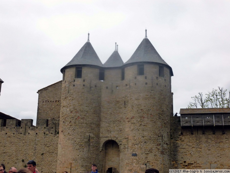 Recorrido viaje a Francia, región de Languedoc (Castillos Cátaros) 5 Dias - Blogs de Francia - Sábado: Lastours, Carcasona: (3)