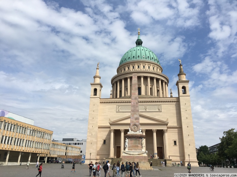 EXTENSIÓN DEL PRIMER ITINERARIO: POTSDAM - BERLÍN: DEL CIELO AL INFIERNO CON BILLETE DE IDA Y VUELTA (2)