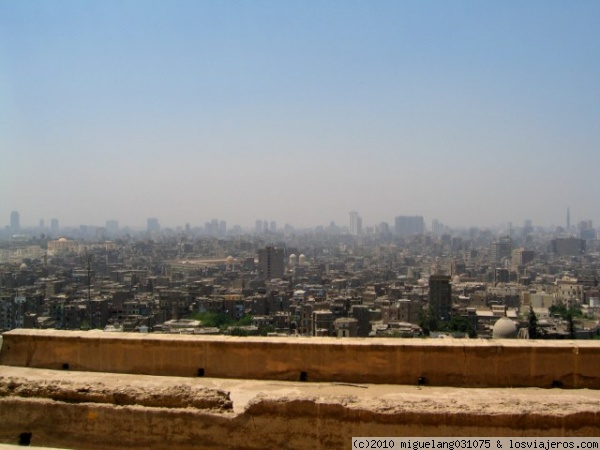 Panorámica El Cairo
Panorámica de El Cairo desde la Ciudadela, en un día típico de calima y contaminación.
