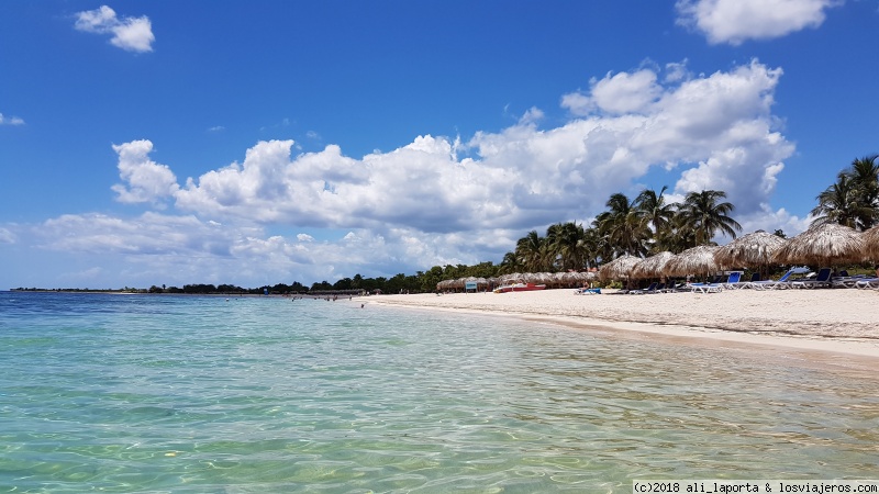 Jueves 3 de Mayo - Playa Ancón - 13 maravillosos días recorriendo Cuba de la mano de Alberto Padrón (Mayo 2018) (6)