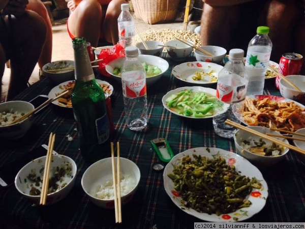 Xingping. Rio Li
Comida en Casa Tipica camino a Xingping
