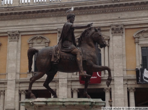 Estatua ecuestre de Marco Aurelio en el Campidoglio
Estatua ecuestre de Marco Aurelio en el Campidoglio en Roma
