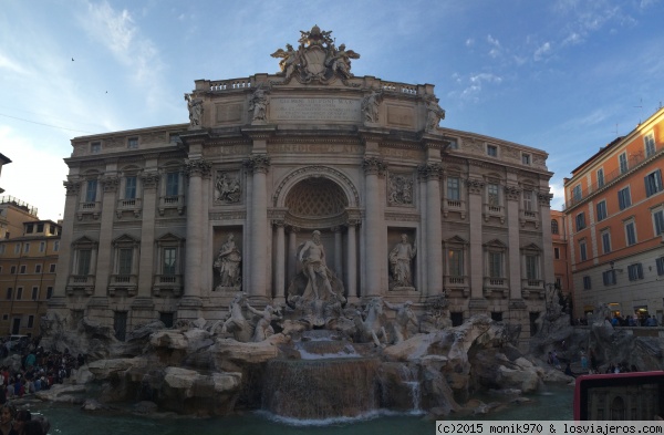 Fontana de Trevi
Fontana de Trevi,Roma,Italia,mayo de 2014
